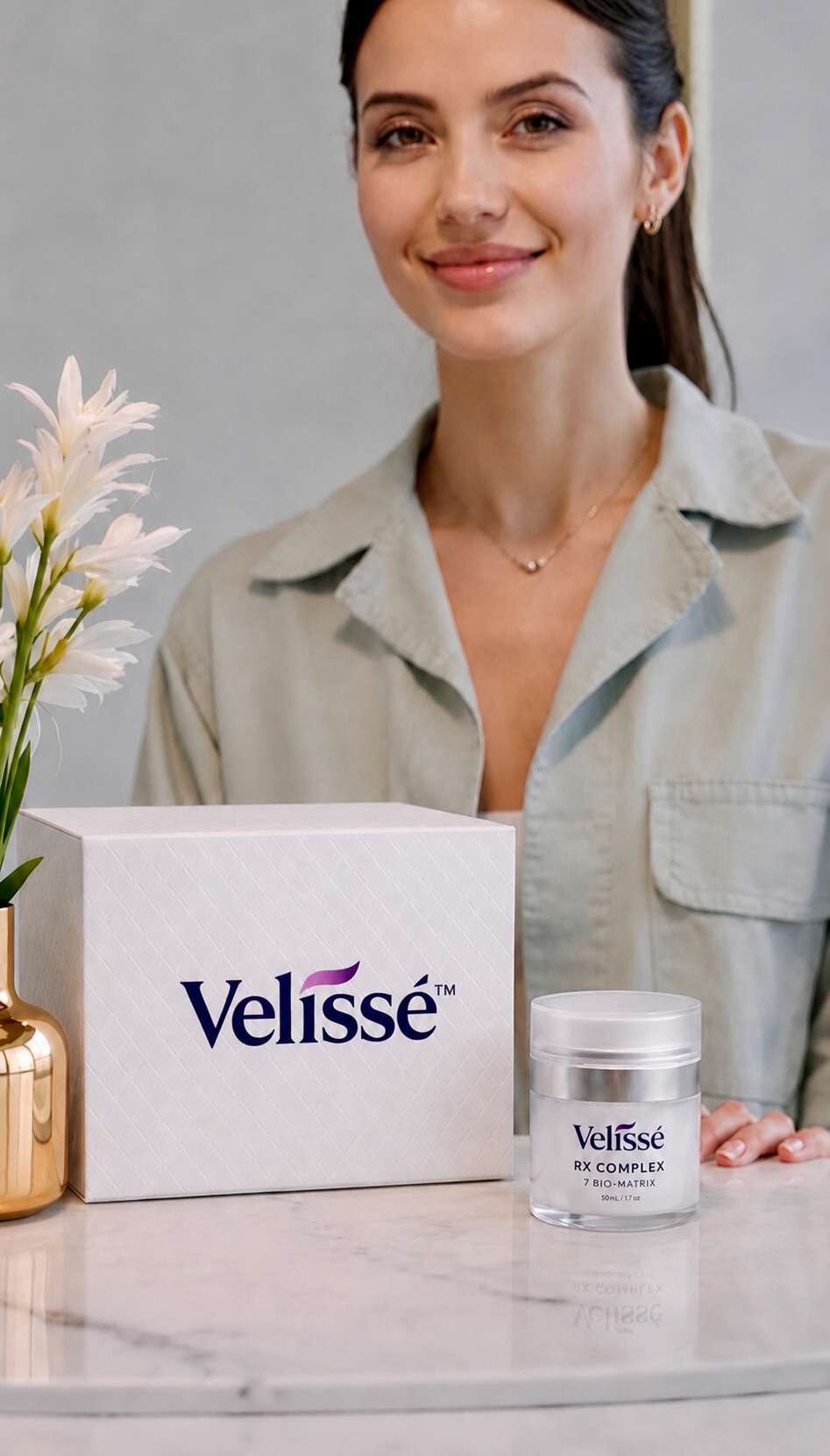 Velissé RX Complex packaging with model